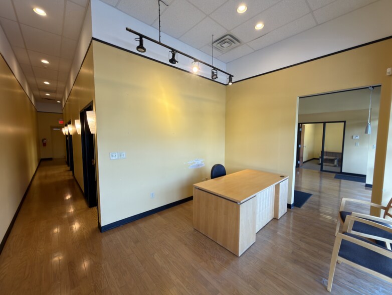 More Photos Of 5021 S Kentucky Ave, Indianapolis Unknown For Lease