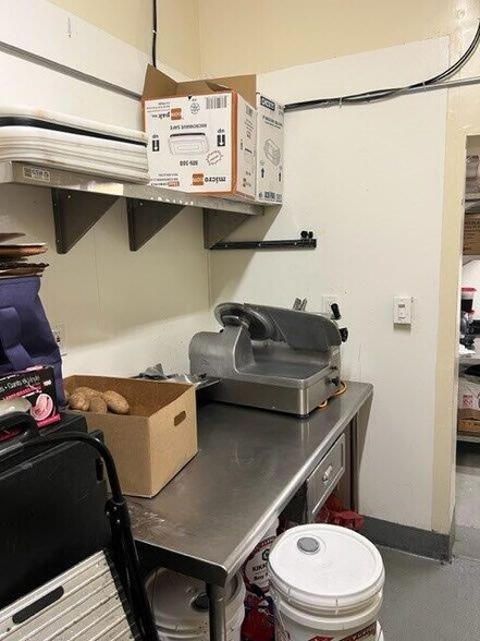 More Photos Of 15322 S Normandie Ave, Gardena Restaurant For Sale