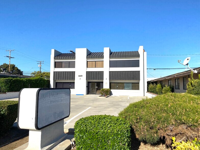 More Photos Of 669 2nd Ave, Covina Medical For Lease