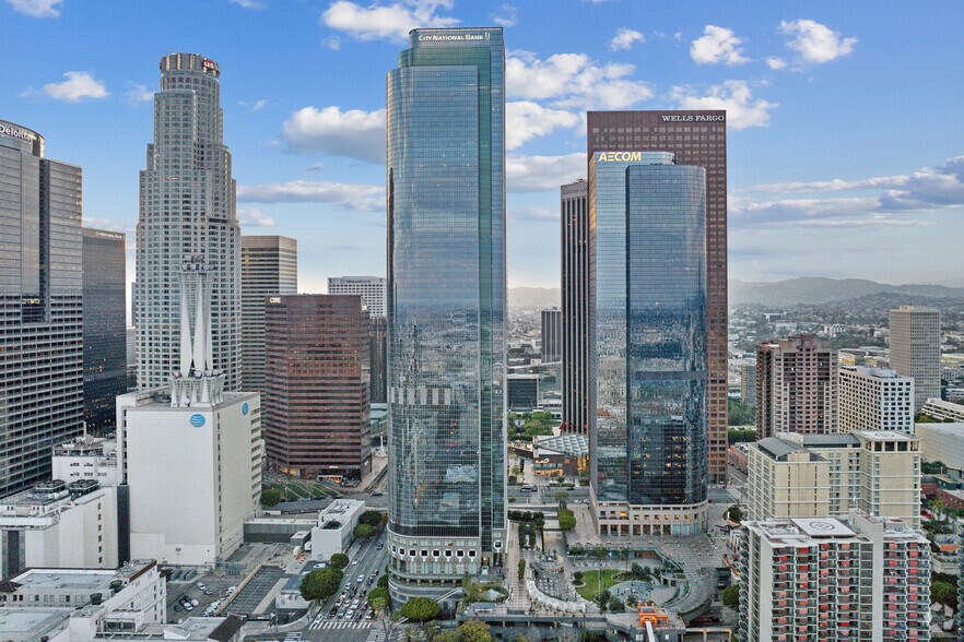 More Photos Of 350 S Grand Ave, Los Angeles Office For Lease