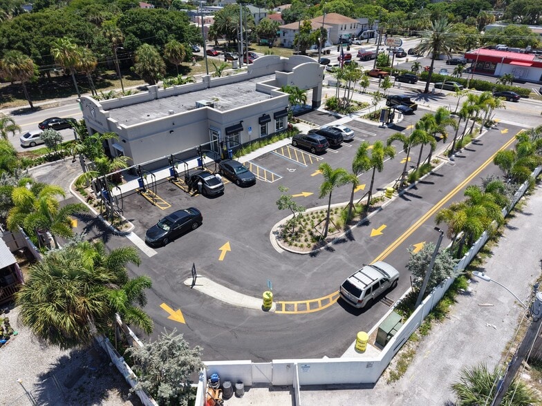 More Photos Of 921 Palm Beach Lakes Blvd, West Palm Beach Carwash For Sale