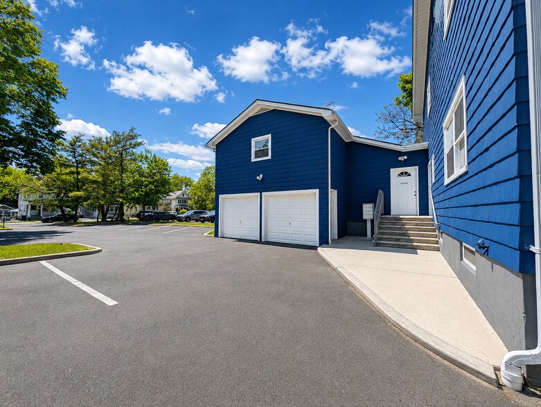 More Photos Of 69 W End Ave, Somerville Office Residential For Sale