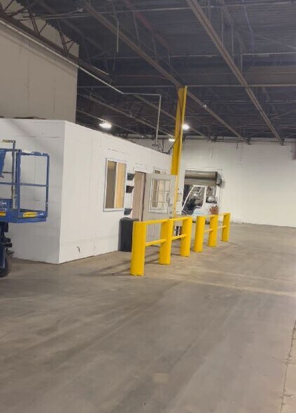 More Photos Of 333 Crestwood Dr, Mountain Top Manufacturing For Sale