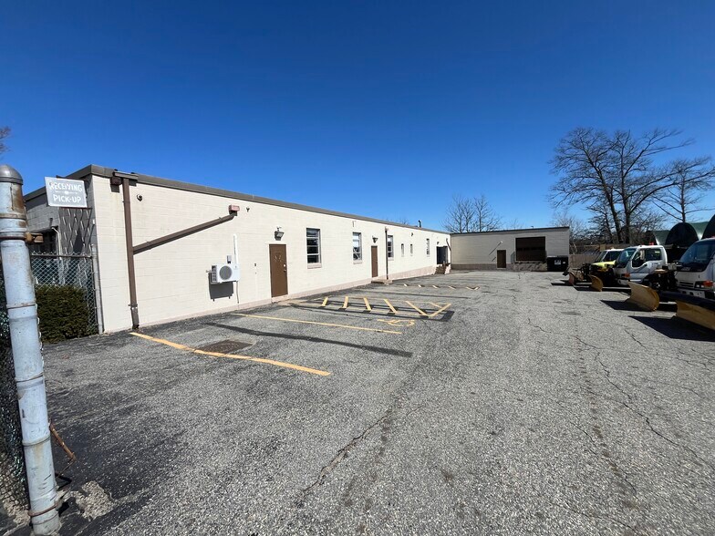 More Photos Of 66 Libera St, Cranston Manufacturing For Sale