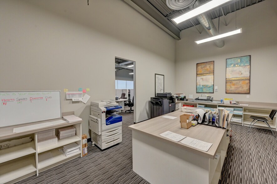 More Photos Of 8906 Spanish Ridge Ave, Las Vegas Office For Sale