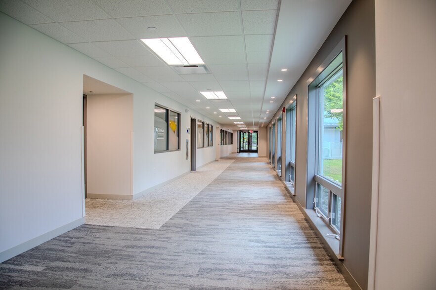 More Photos Of 1001-1019 S Broad St, Lansdale Medical For Lease