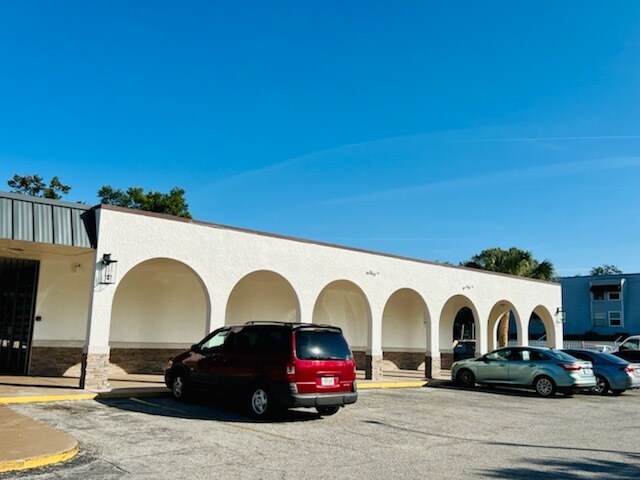 More Photos Of 7345 Jackson Springs Dr, Tampa Office For Lease