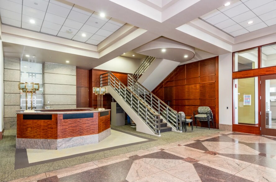 More Photos Of 110 N Main St, Dayton Office For Lease