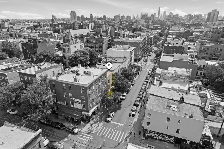More Photos Of 171 Bedford Ave, Brooklyn Storefront Retail Residential For Sale