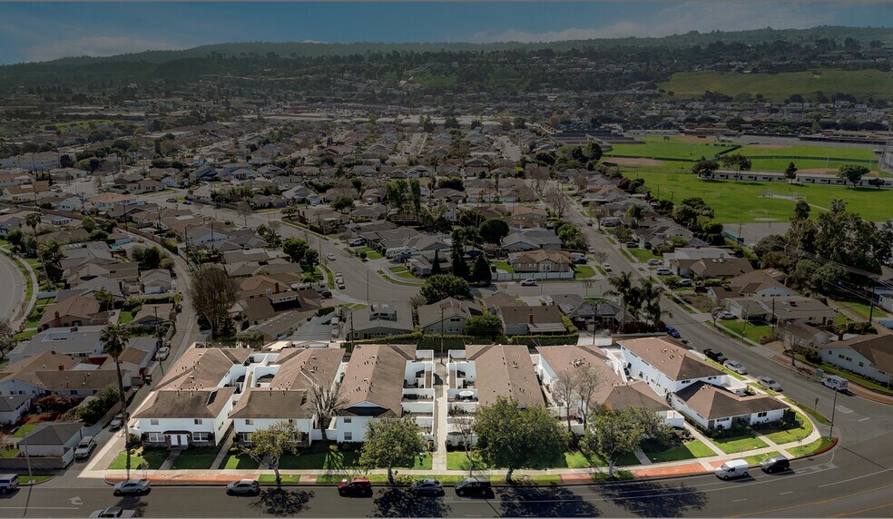 Primary Photo Of 4420-4446 Calle Mayor, Torrance Apartments For Sale