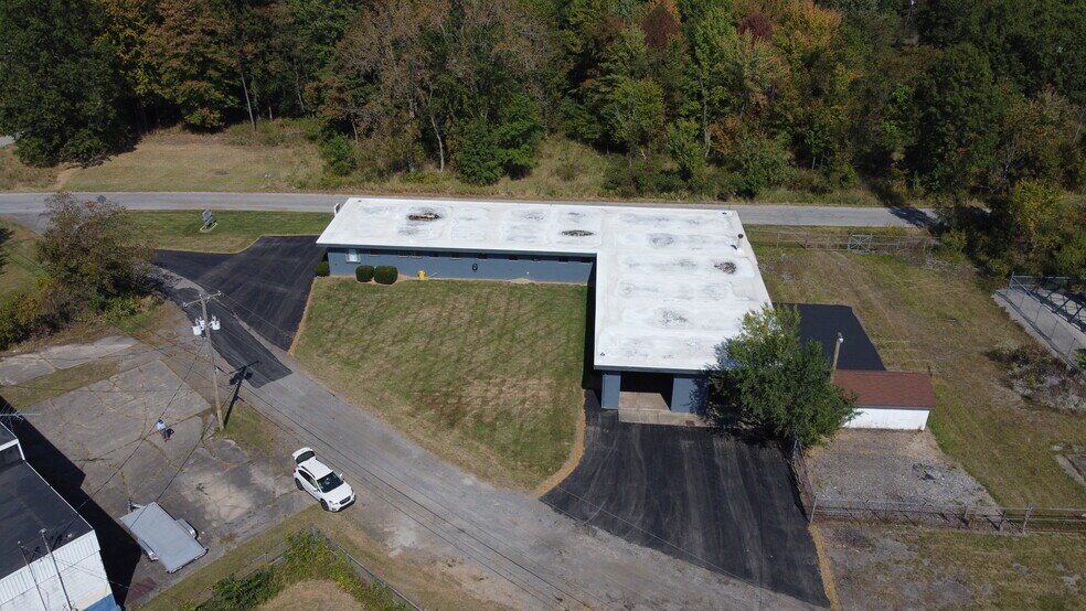 More Photos Of 10 Rhoda St, Farrell Flex For Lease