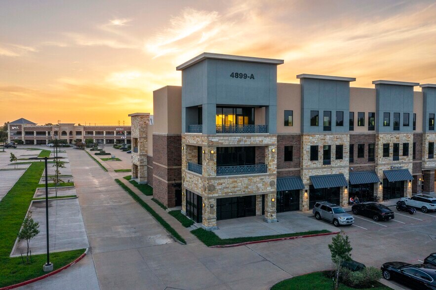 More Photos Of 4899 Highway 6, Missouri City Restaurant For Sale