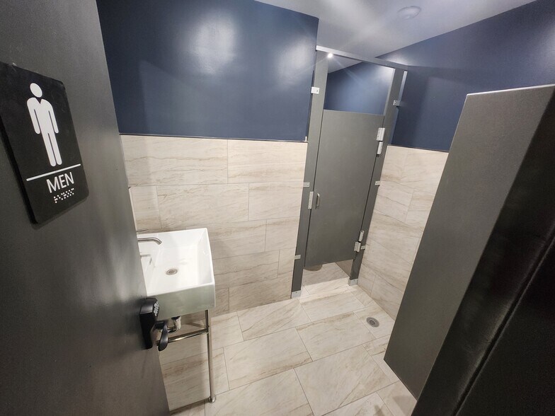 More Photos Of 440 60th St, West New York Apartments For Lease