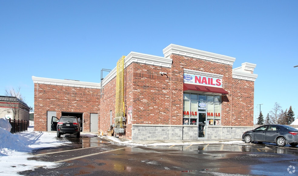 More Photos Of 955-965 Bovaird Dr W, Brampton Freestanding For Sale