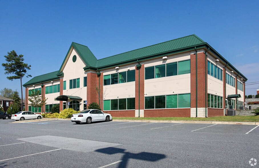 Primary Photo Of 3625 Braselton Hwy, Dacula Medical For Lease