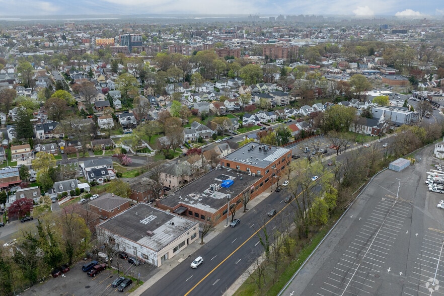 More Photos Of 949-955 Yonkers Ave, Yonkers Medical For Lease