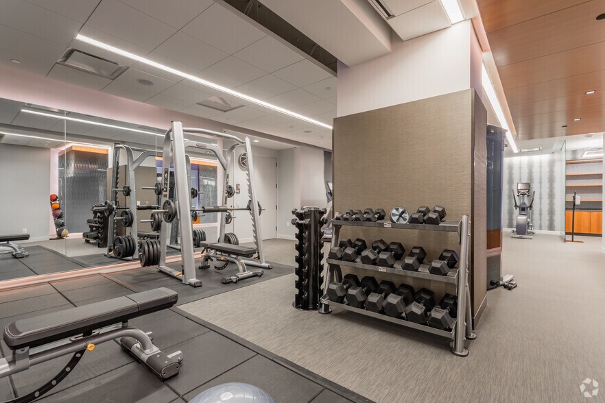 More Photos Of 1500 K St NW, Washington Coworking Space