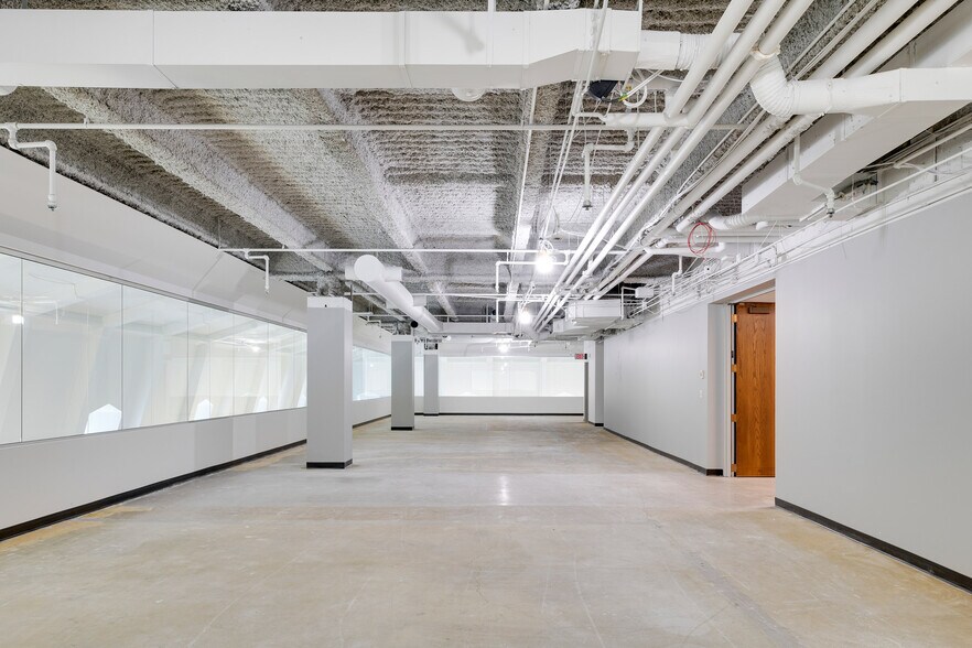 More Photos Of 105 5th Ave S, Minneapolis Loft Creative Space For Sale