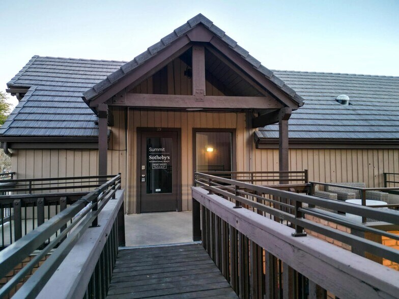 Primary Photo Of 2 W Saint George Blvd, Saint George Storefront Retail Office For Lease