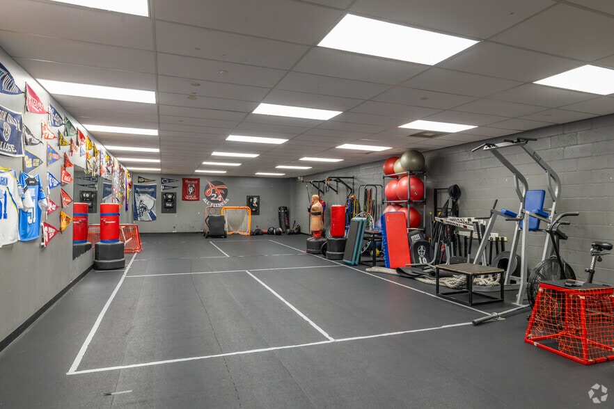 More Photos Of 4800-4850 E Street Rd, Trevose Office For Lease