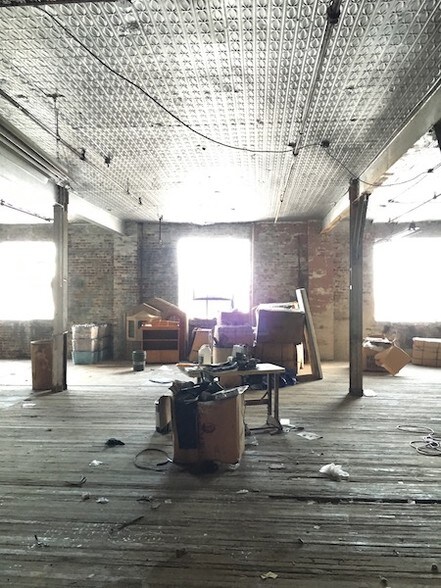 More Photos Of 768 Bergen St, Brooklyn General Retail For Sale