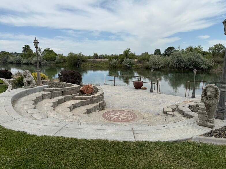 More Photos Of 400 Washington St, Adrian Land For Sale