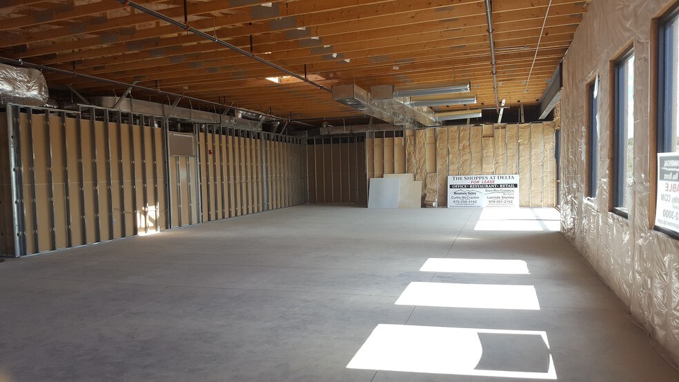 More Photos Of 300 Stafford Ln, Delta Storefront Retail Office For Lease