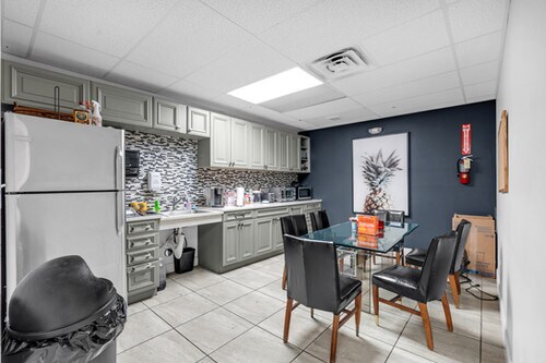 More Photos Of 3353 NW 74th Ave, Miami Industrial For Sale