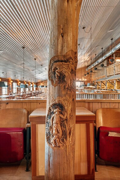 More Photos Of 2692 Highway 105 W, Navasota Specialty For Sale