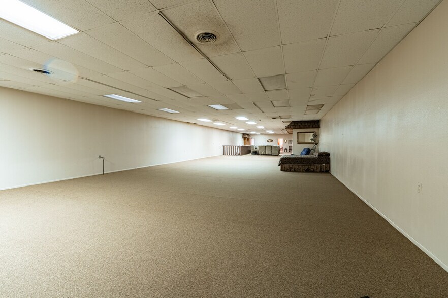 More Photos Of 65 N 200 E, Roosevelt Restaurant For Sale