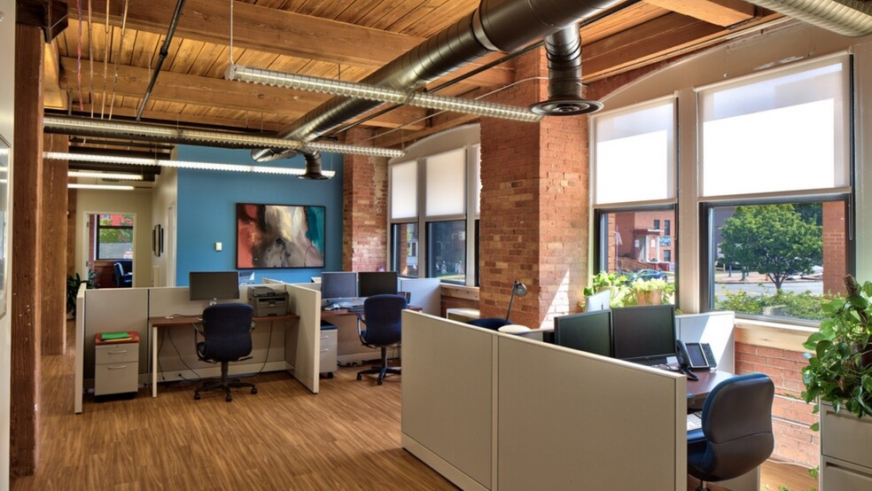More Photos Of 85 Allen St, Rochester Office Residential For Lease