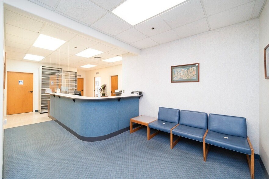 More Photos Of 82 Puuhonu Pl, Hilo Medical For Lease