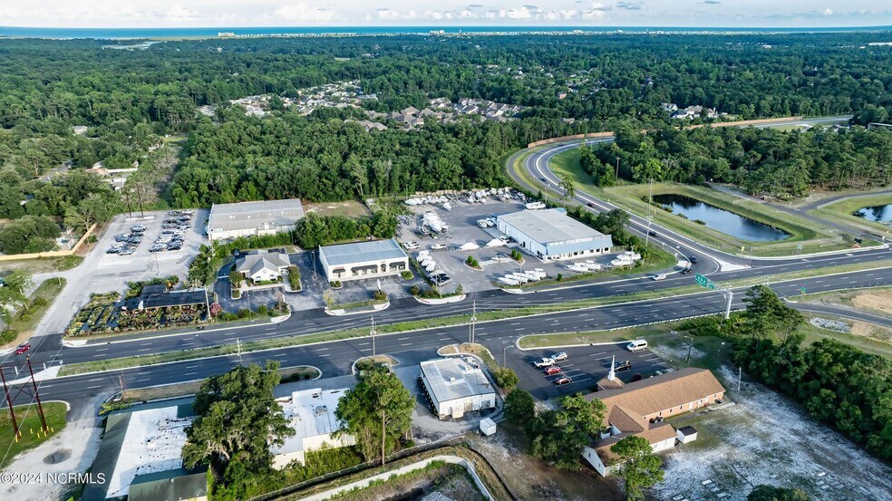 More Photos Of 7015 Market St, Wilmington Freestanding For Sale