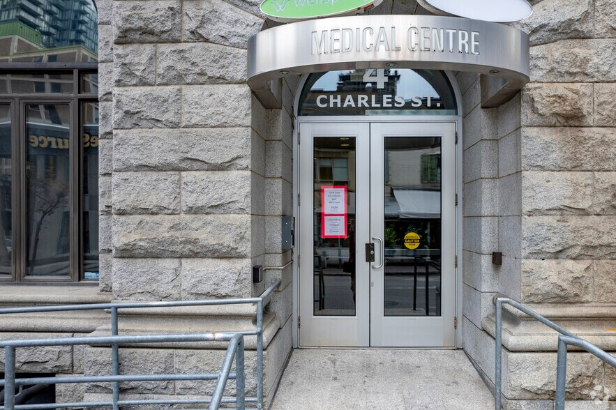 More Photos Of 6 Charles St E, Toronto Storefront Retail Office For Lease
