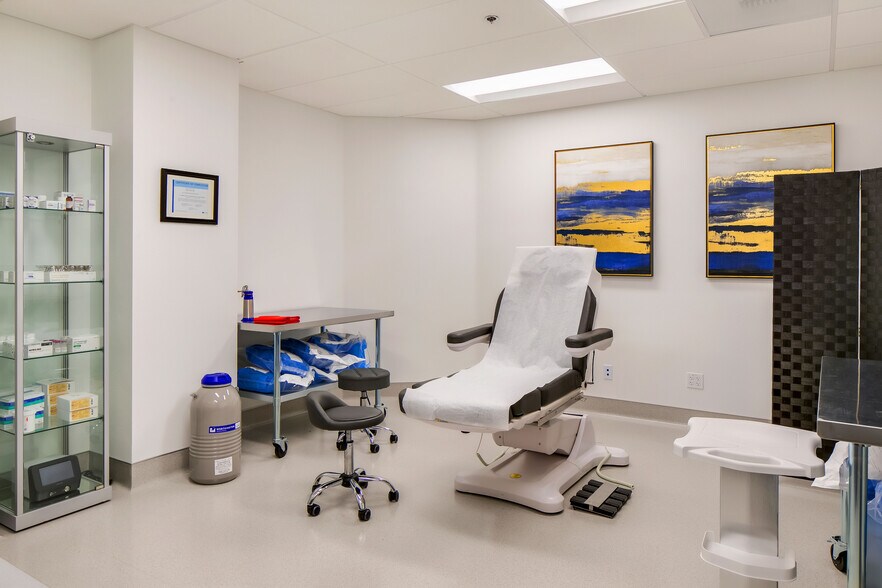 More Photos Of 440 N Mountain Ave, Upland Unknown For Sale