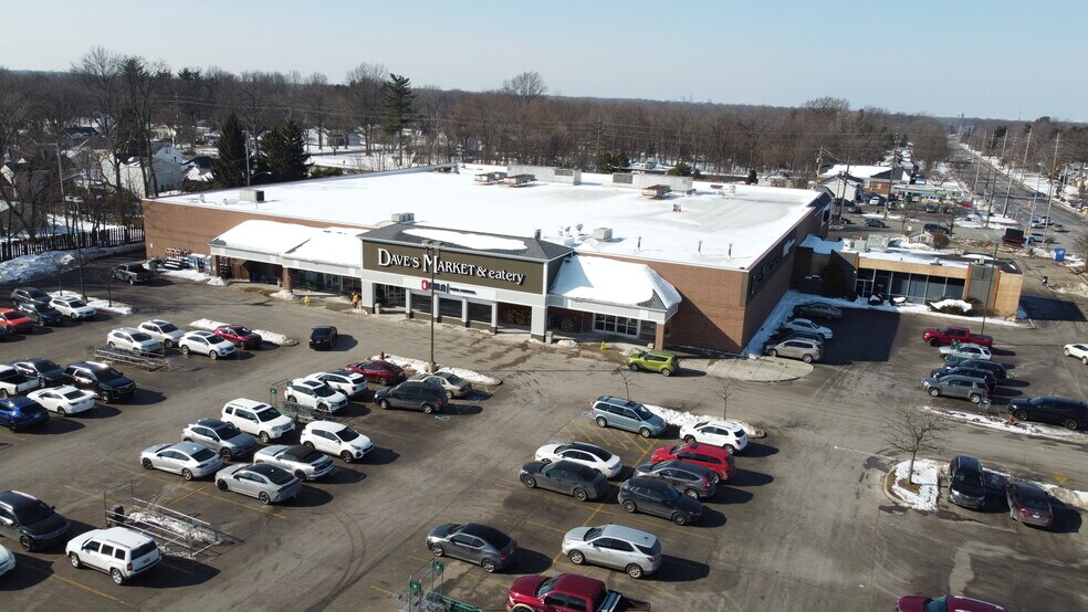 More Photos Of 5100-5222 Wilson Mills Rd, Richmond Heights Unknown For Lease