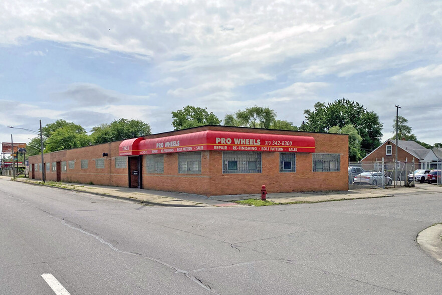 Primary Photo Of 12933 W Eight Mile Rd, Detroit Warehouse For Lease