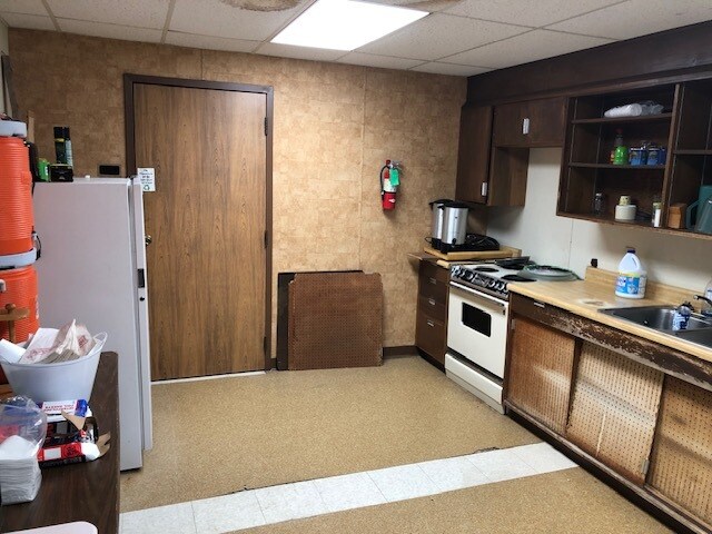 More Photos Of 4221 Linwood Ave, Shreveport Office For Sale