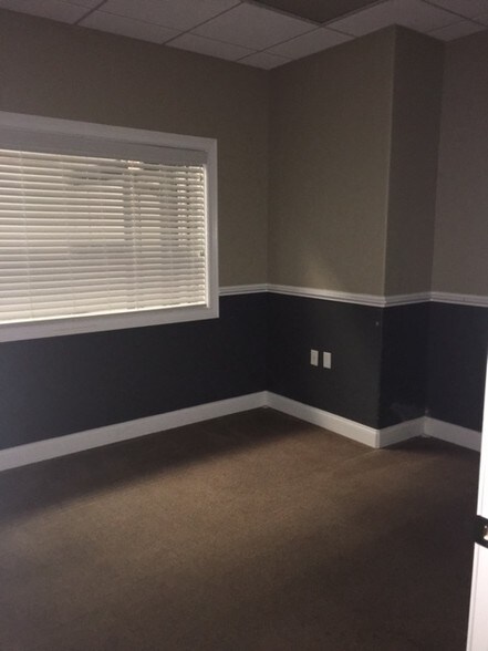 More Photos Of 1307 Green Forest Ct, Winter Garden Warehouse For Lease