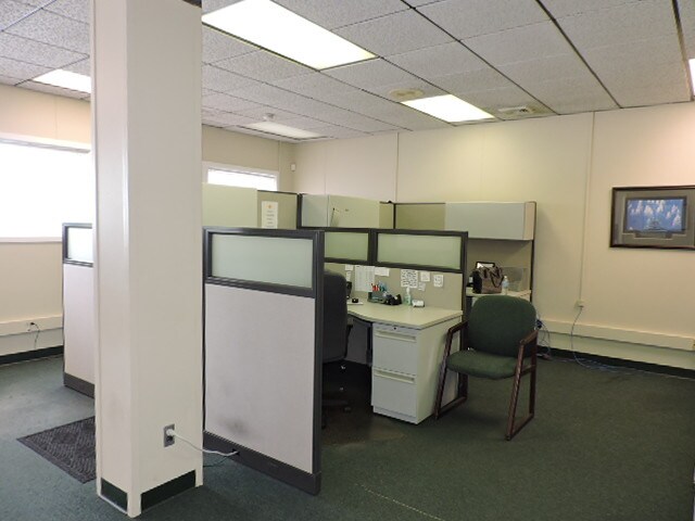 More Photos Of 419 N Westwood Ave, Toledo Light Distribution For Sale