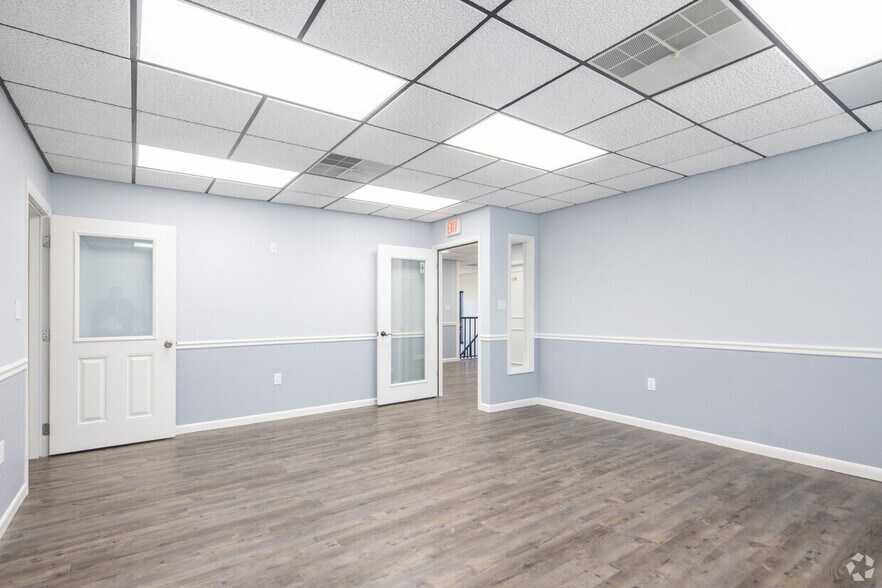 More Photos Of 1802 S Fiske Blvd, Rockledge Office For Lease