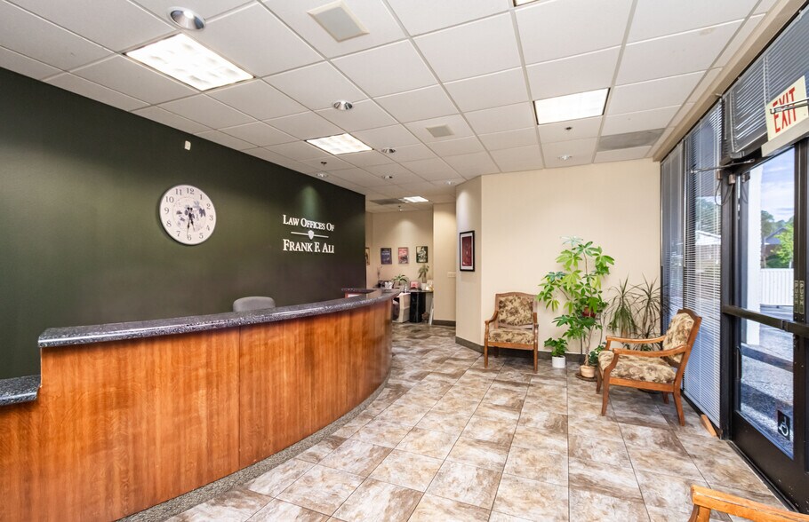 More Photos Of 8203 Sierra College Blvd, Roseville Office For Sale