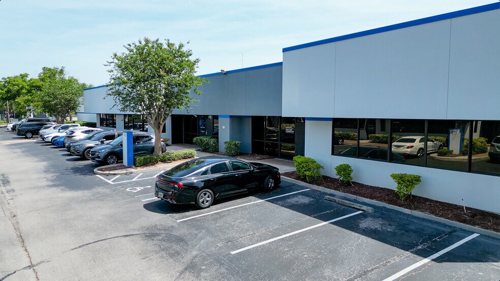 More Photos Of 7600 Southland Blvd, Orlando Unknown For Lease
