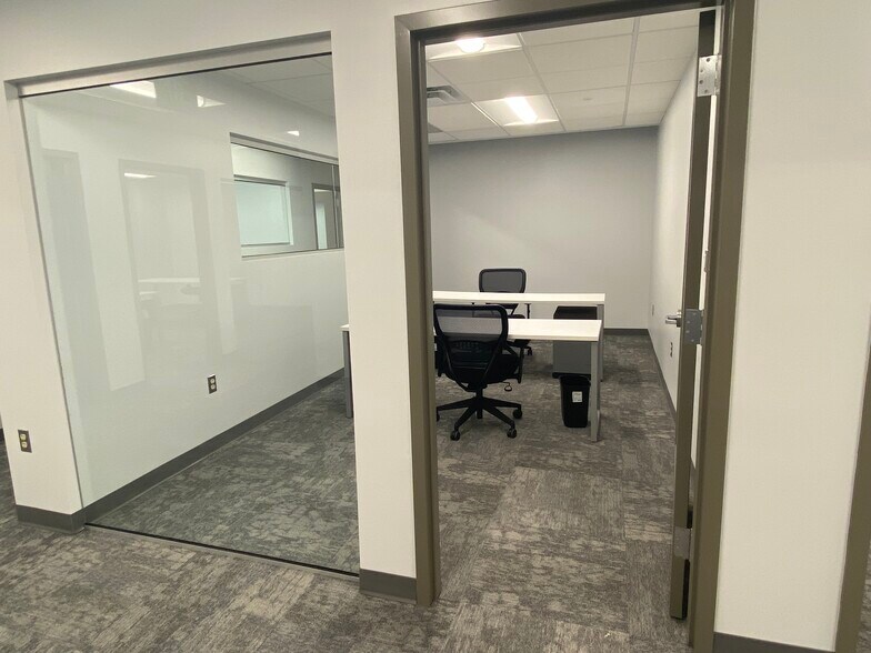 More Photos Of 1965 Greenspring Dr, Lutherville Timonium Medical For Lease