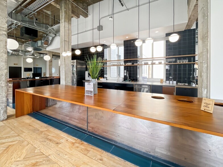 More Photos Of 708 Main St, Houston Coworking Space