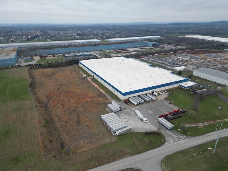 More Photos Of 225 Mitch McConnell Way, Bowling Green Manufacturing For Lease