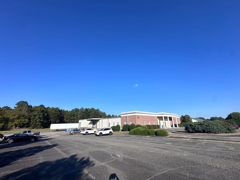 More Photos Of 165 Garrett Way NW, Milledgeville Light Manufacturing For Sale