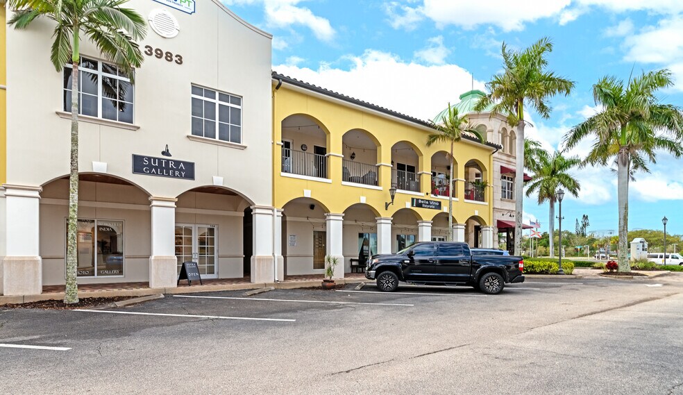 More Photos Of 3983 Destination Dr, Osprey Storefront Retail Office For Sale