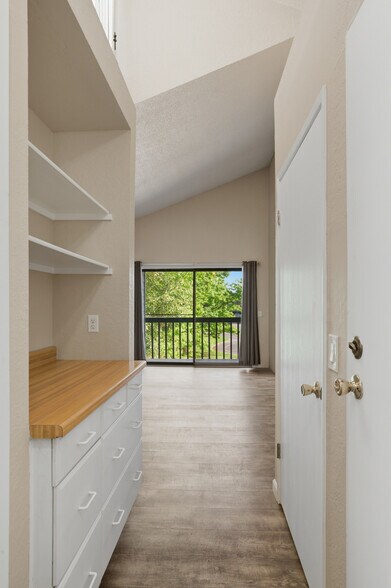 More Photos Of 4526 S Henderson St, Seattle Apartments For Sale