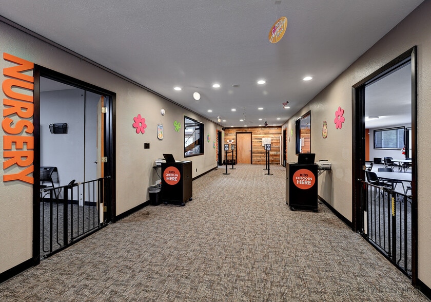More Photos Of 18390 SW Farmington Rd, Aloha Religious Facility For Sale